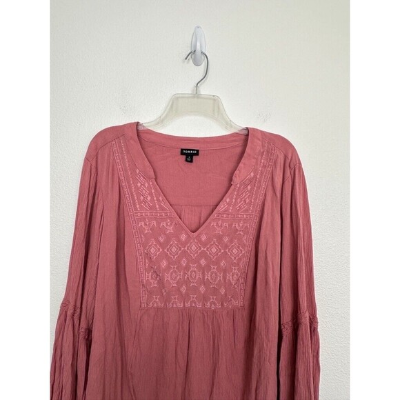 Torrid Women's Crinkle Gauze Embroidered Peasant Top Pink Puff Sleeve Size 3X - Picture 3 of 9